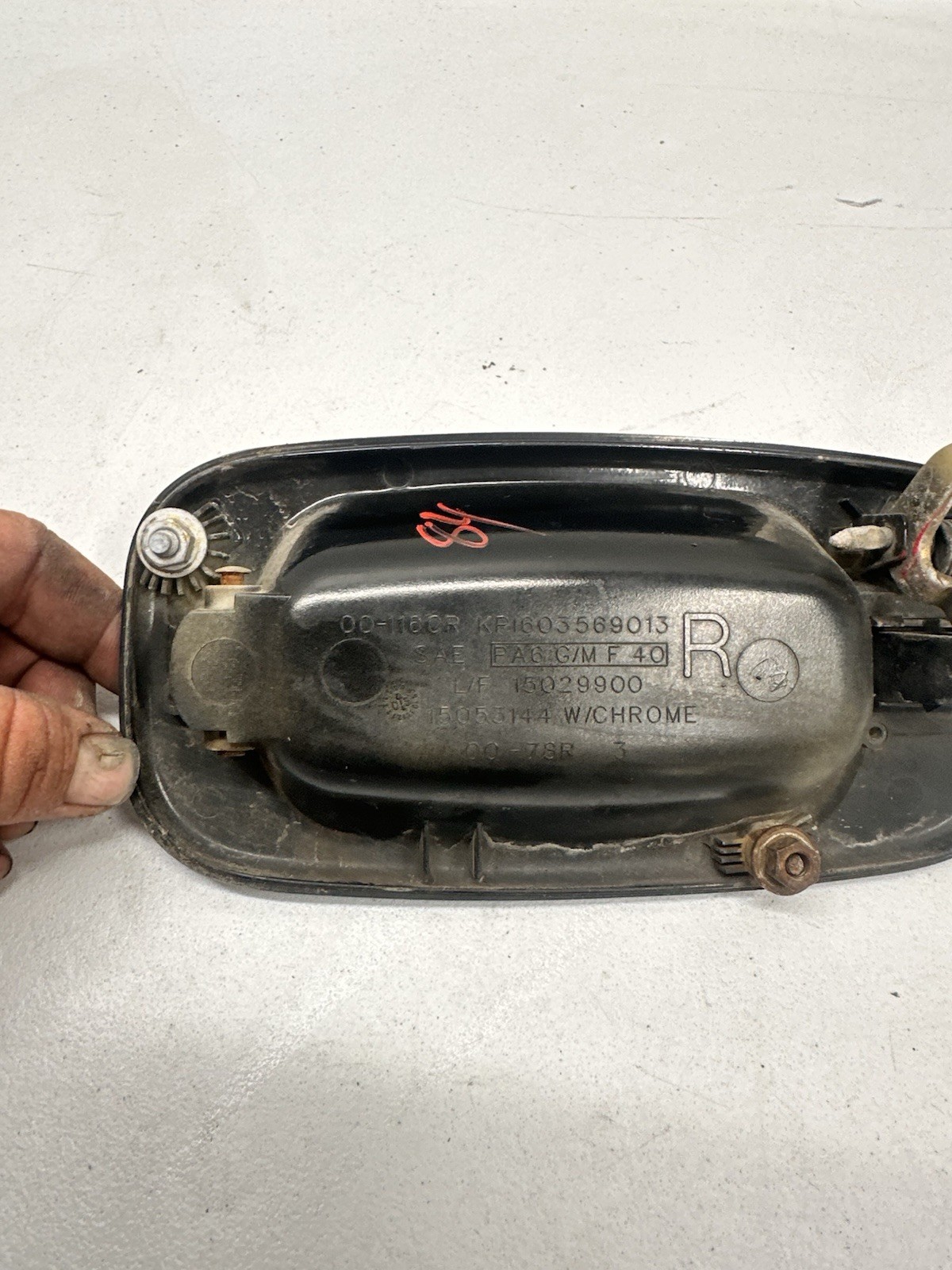 2000-2006 Outer Door Handle Rear Right RH Black OEM Cadillac Chevrolet GMC T13