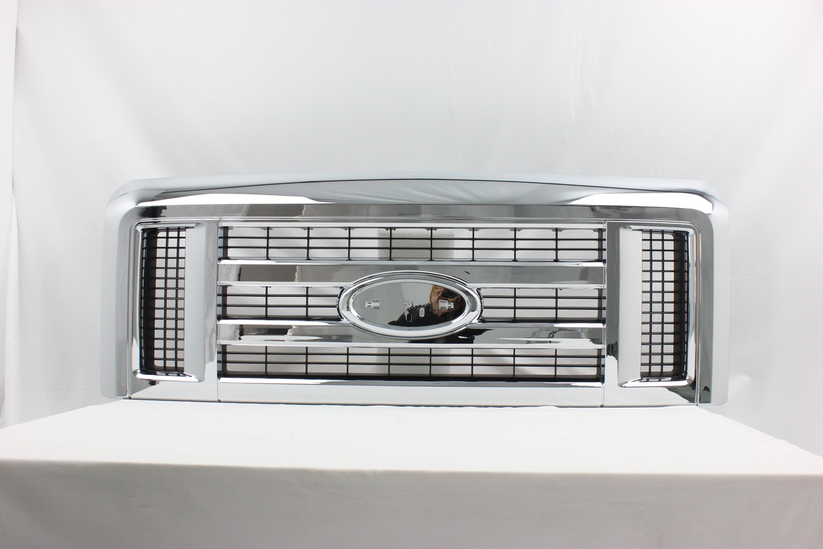 New Front Chrome Grille Assembly Fits 2008-2021 Ford E150 E250 E350 9C2Z8200AA