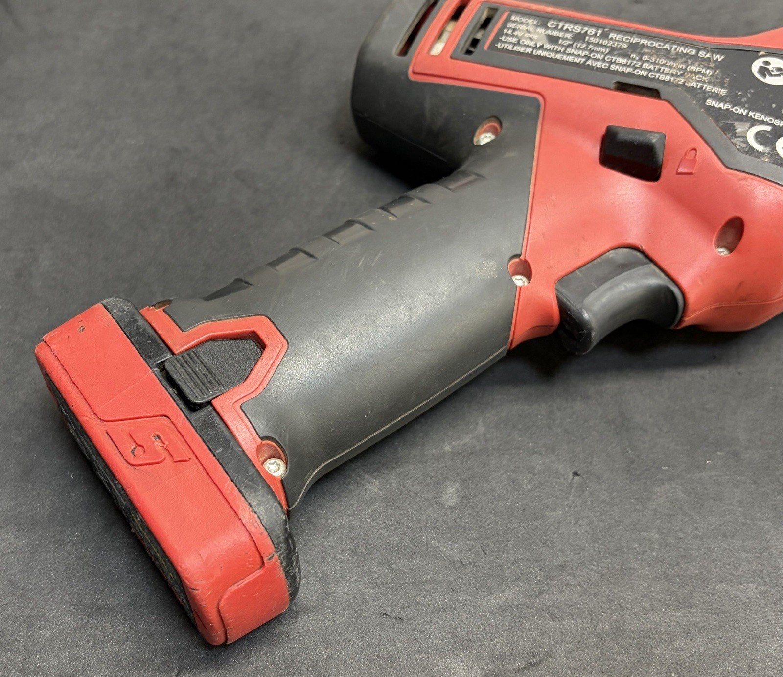 NICE! Snap On CTRS761 RED Reciprocating Saw with 14.4v Lithium Ion Battery