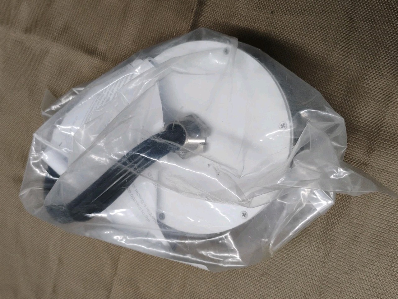 MobileMark LTM501 Multiband Surface Mount Mobile Antenna Cellular WiFi & GPS