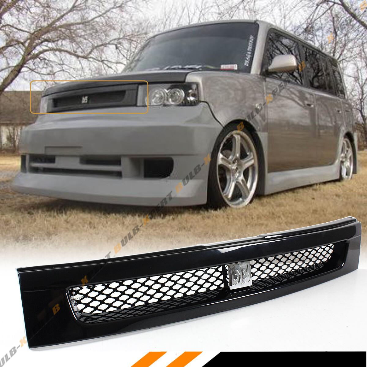 FOR 04-07 SCION XB GLOSSY BLK JDM FRONT HOOD MESH GRILL + CHROME BB LOGO EMBLEM