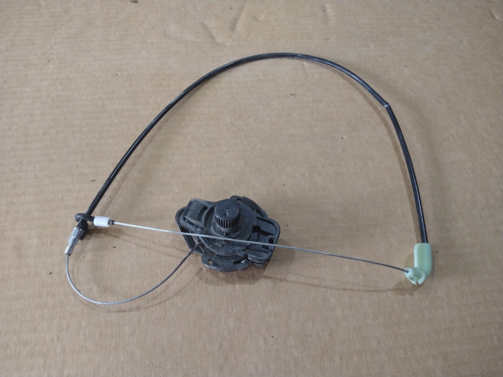 GM Left Front Seat Lumbar Actuator and Cable 23441796 14-19