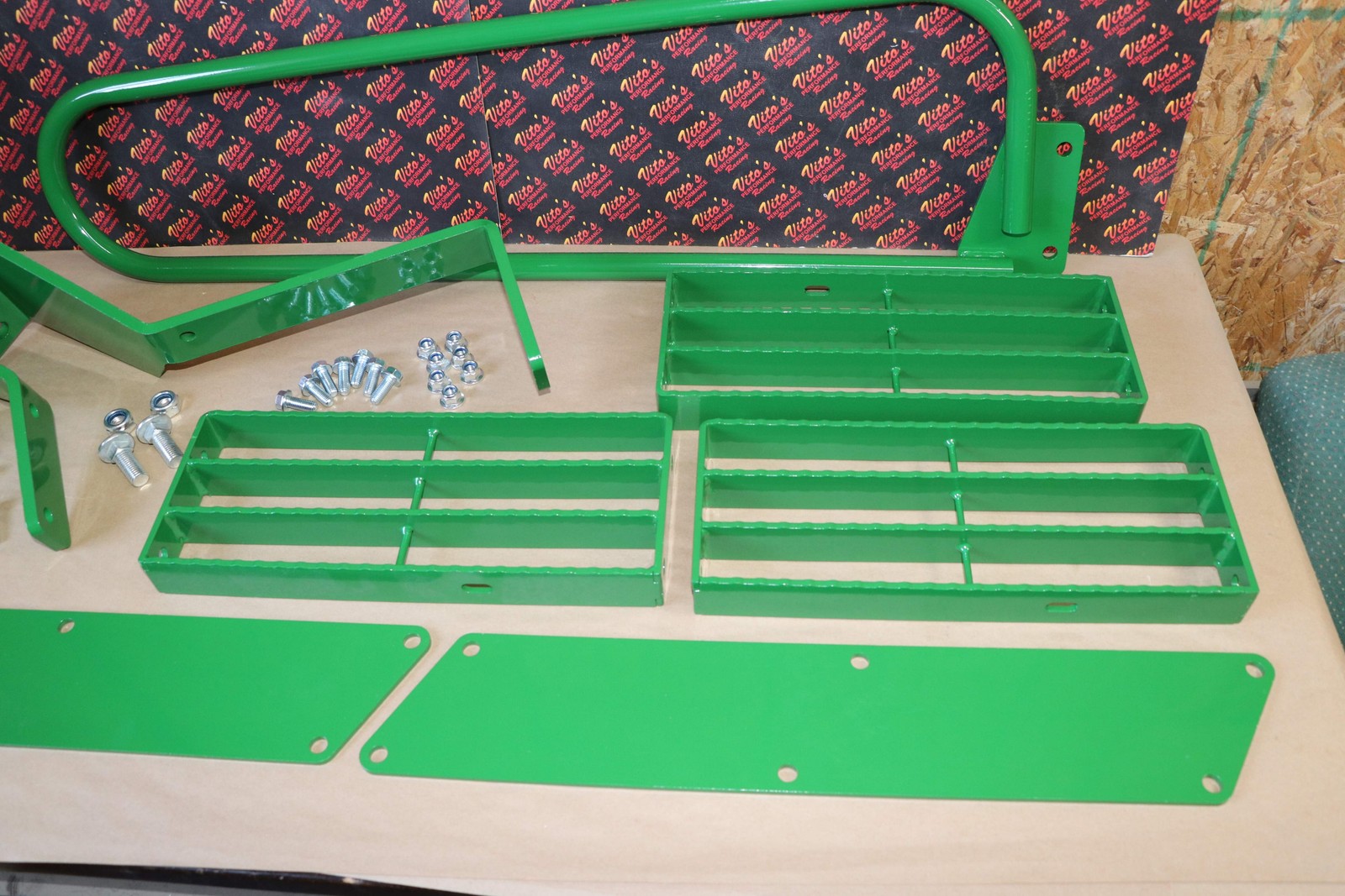 Left Hand Stair Step Kit For John Deere 4050 4240 4430 4630 4440 LH Handrail