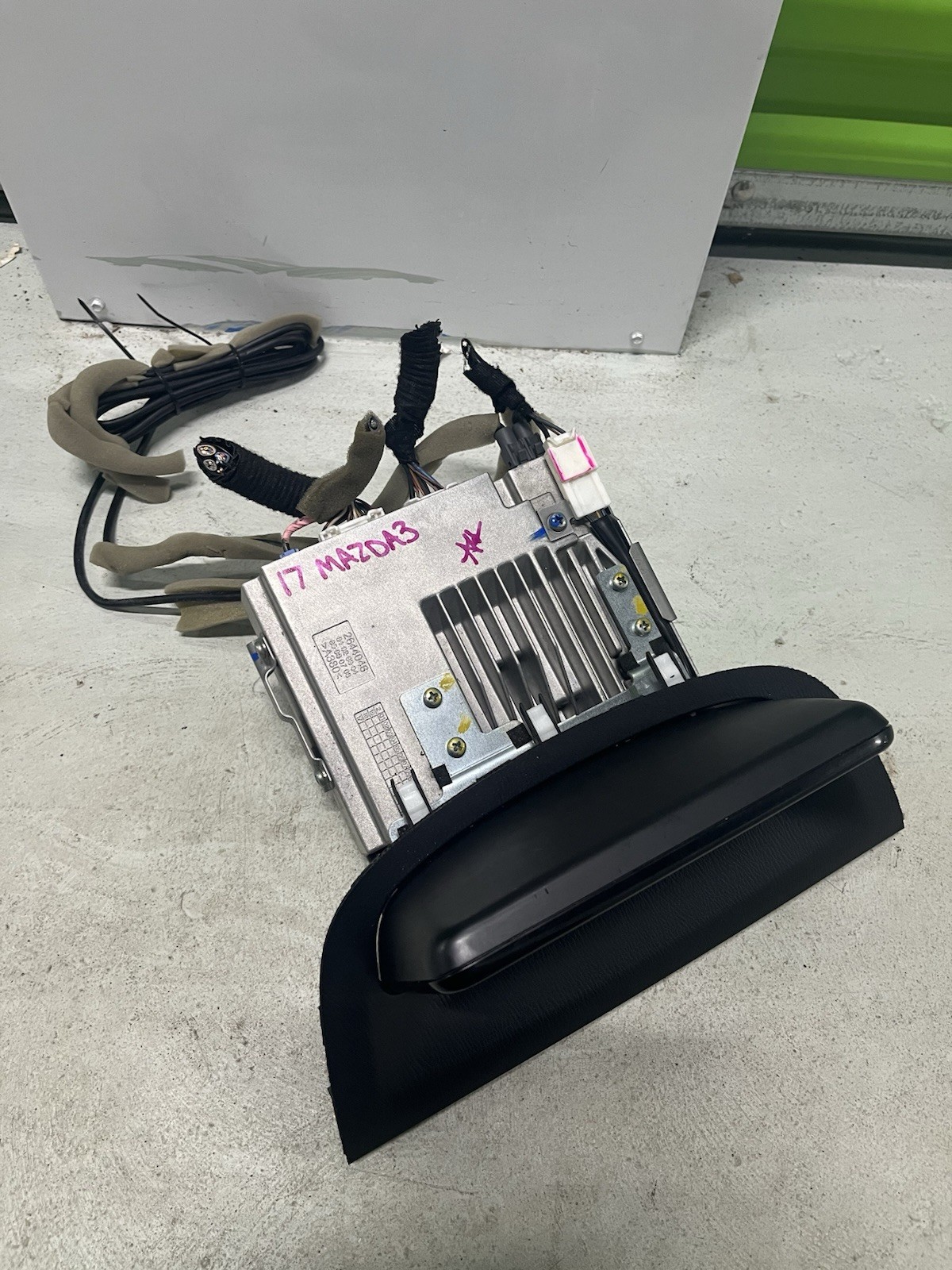 2017-2018 Mazda 3 Radio 7″ Display Screen Assembly OEM 30 Days Warranty