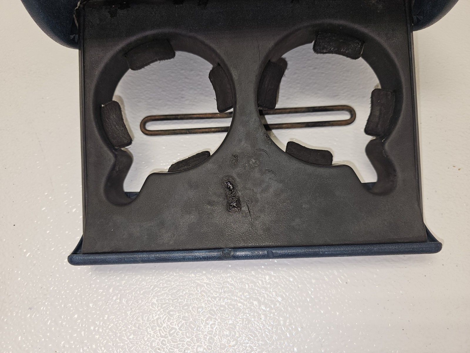 88-94 Chevy Silverado GMC 1500 Pull Out Dash Cup Holder Truck BLUE ( READ DISE)