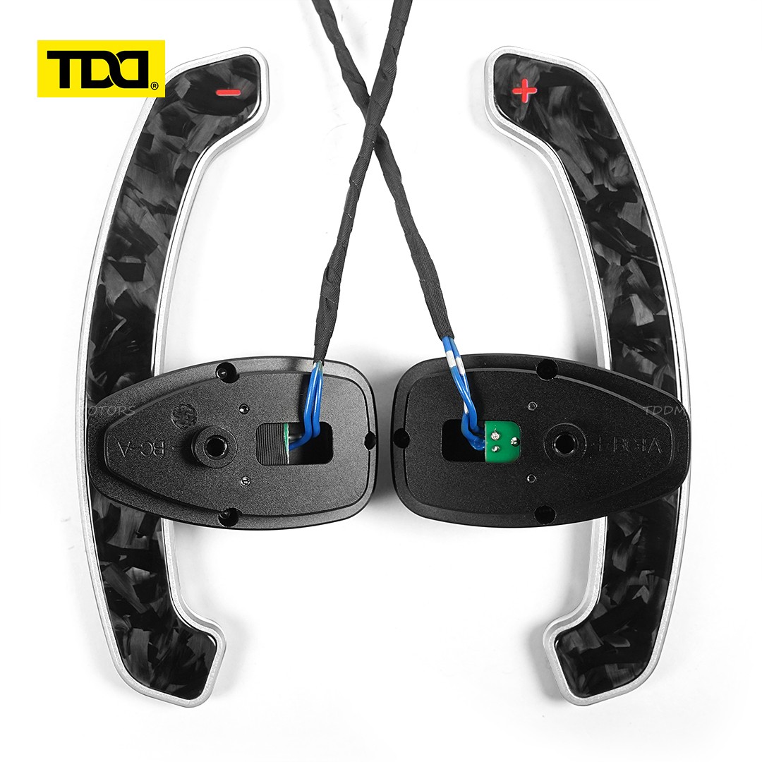 Glossy Carbon Fiber/Aluminum Alloy Paddle Shifter For Mercedes Benz W205 S205