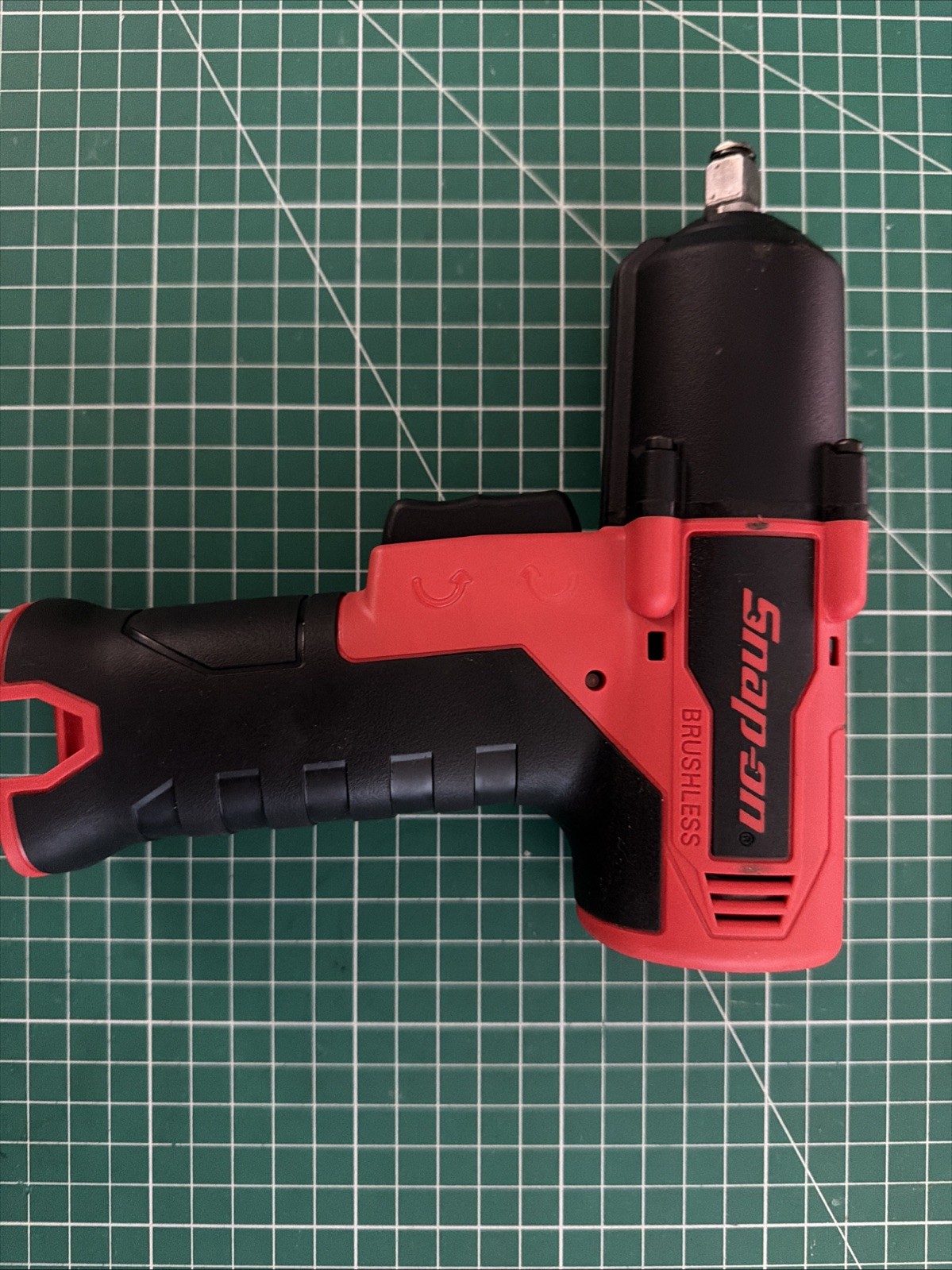 Snap-on Tools NEW CT861 3/8″ Drive 14.4v Cordless Impact Wrench