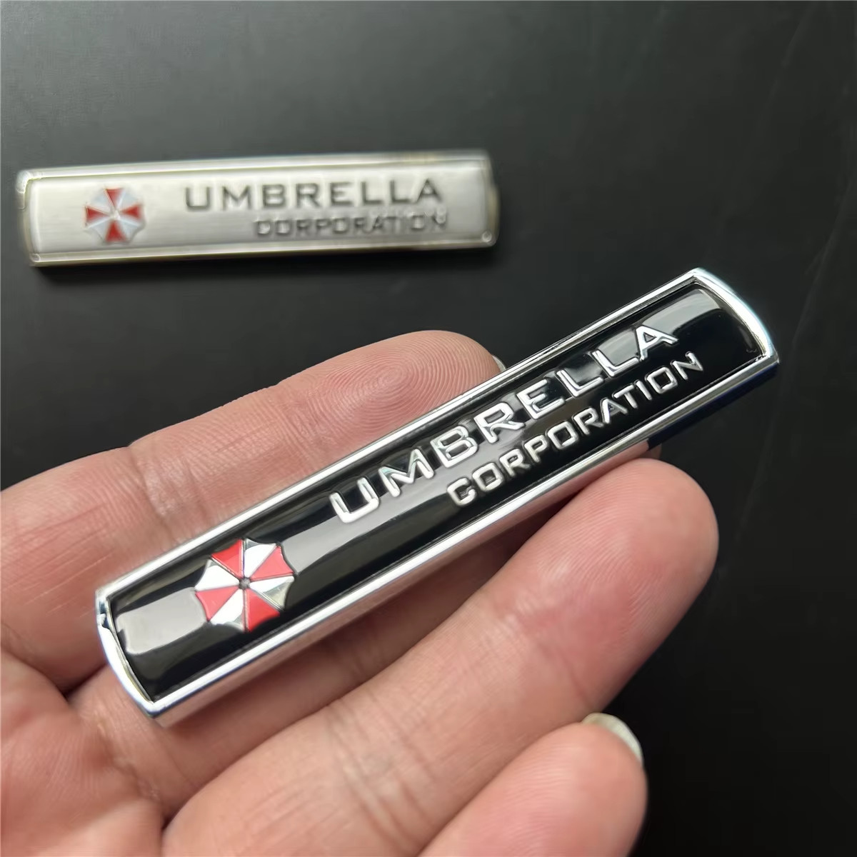 Metal Resident Evil Umbrella Corporation Emblem Car Badge Decal Metal Silver Blk