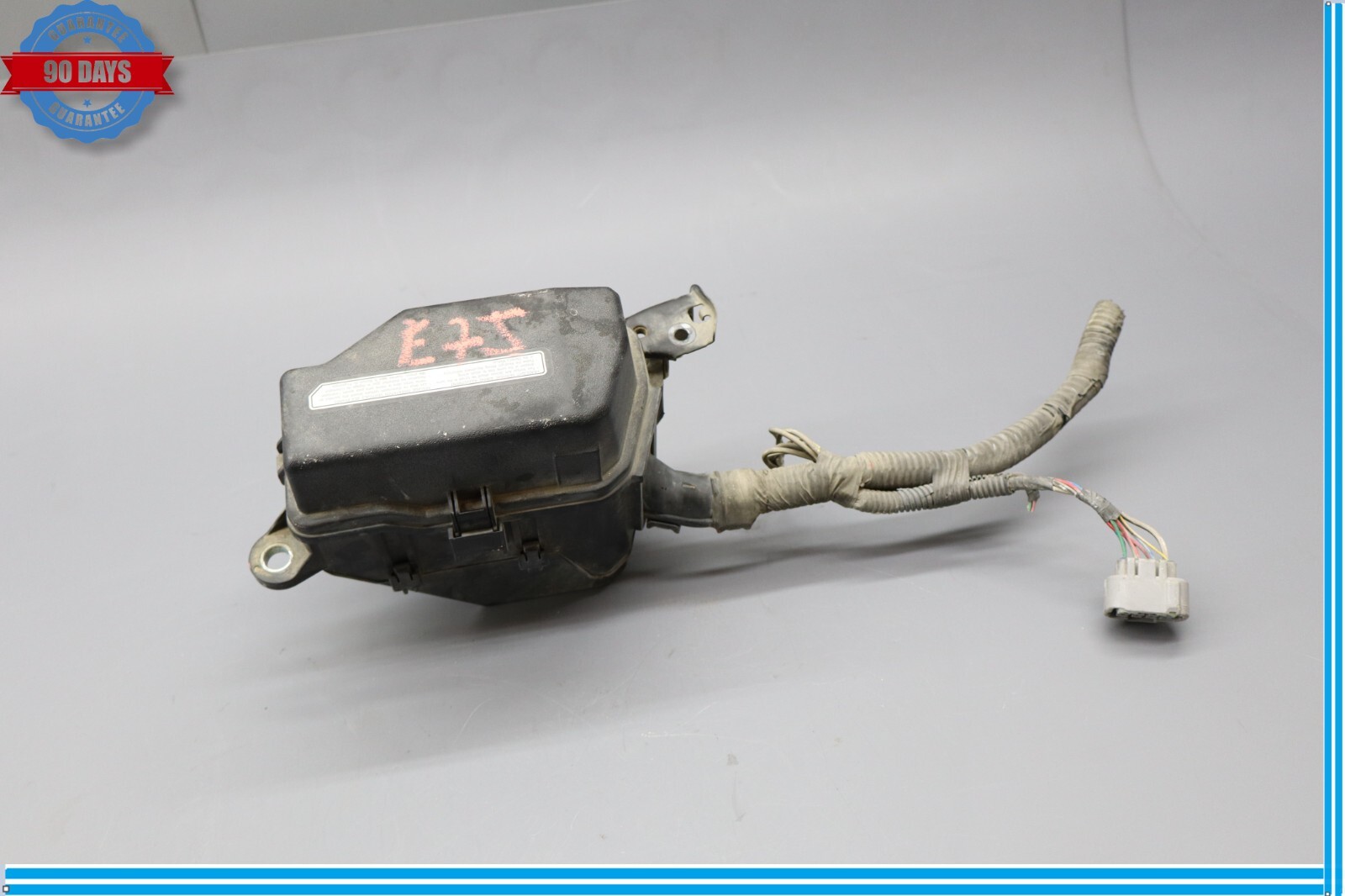 07-17 Lexus LS460 LS460L Engine Bay Fuse Relay Box Compartment Oem