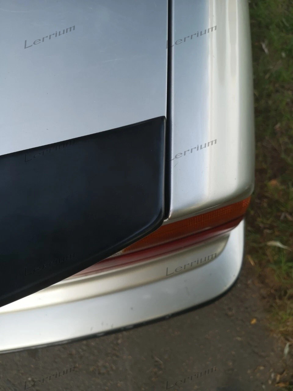 BMW E36 coupe 2dr trunk spoiler lip plastic, E36 coupe ducktail