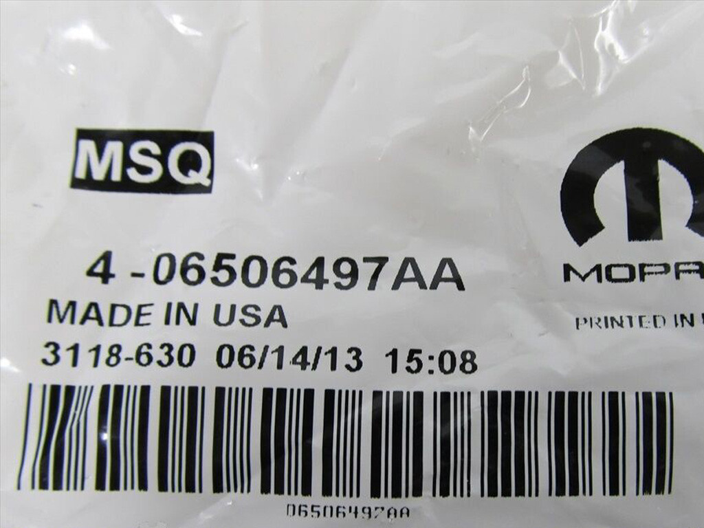 01-18 JEEP DODGE CHRYSLER SINGLE DRIVE SHAFT HEX HEAD LOCKING BOLT OEM NEW MOPAR