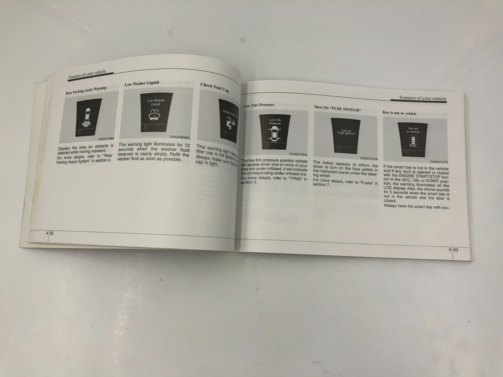 2012 Hyundai Azera Owners Manual Set with Case OEM C02B18001