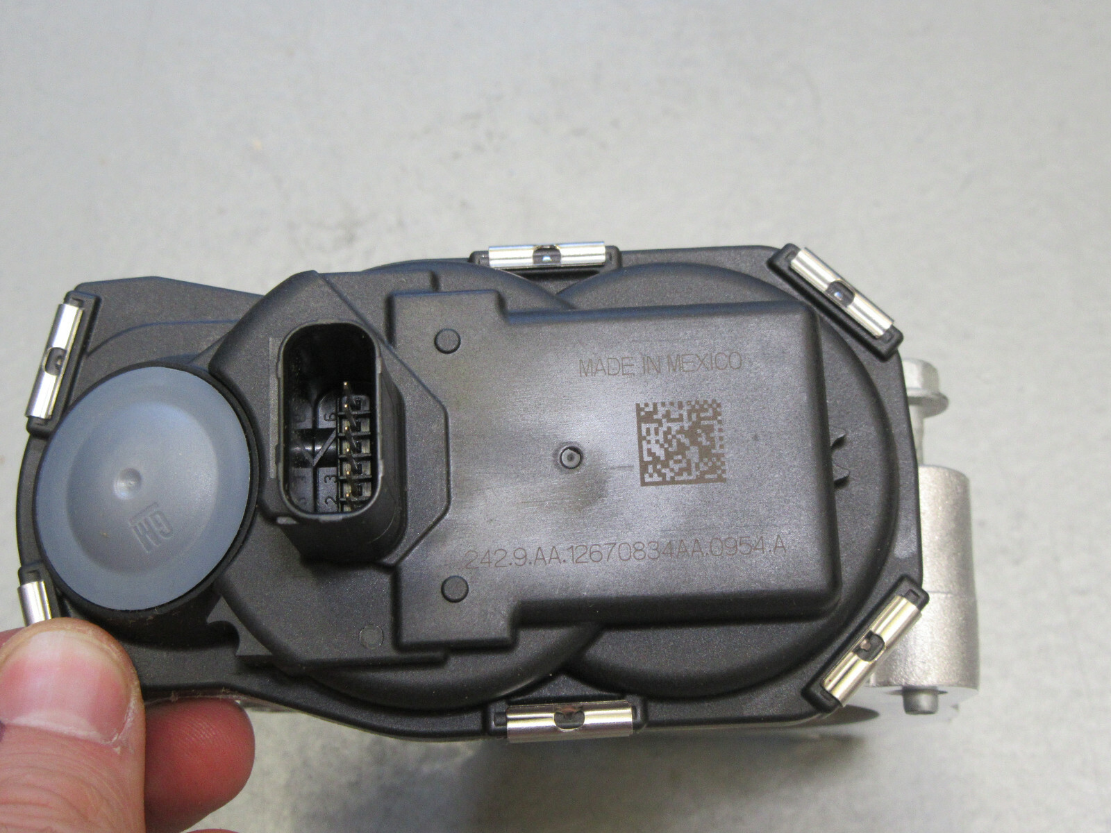 ACDelco 12670834 Drive By Wire Throttle Body GM Genuine Parts for 2012-17 2.4L