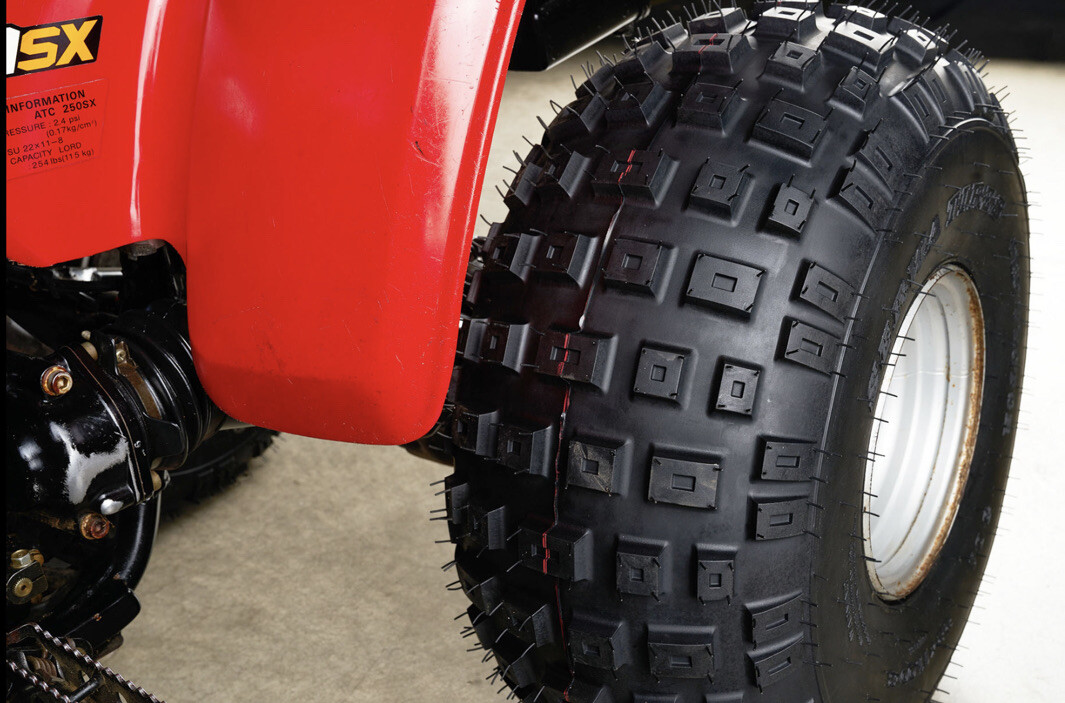 (1) 1985-87 Honda ATC250SX ATV tire Serwa Pro Vector 200x 22/11/8 Repro Atc110