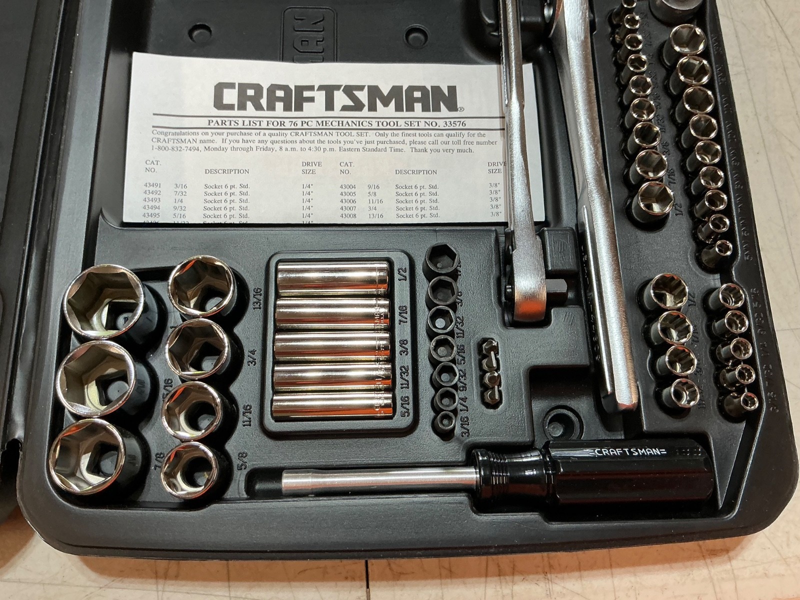 Craftsman 76 pc Mechanic Socket Ratchet Tool Metric Inch Set Case 33576 USA Made
