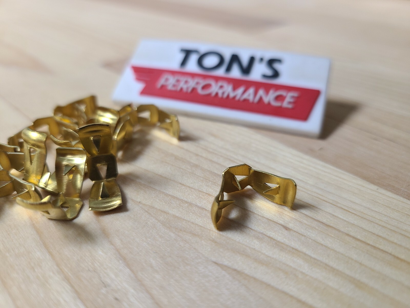 15 Pieces Brass Spark Plug Distributor Wire Terminal Ends – Dorman 642-132
