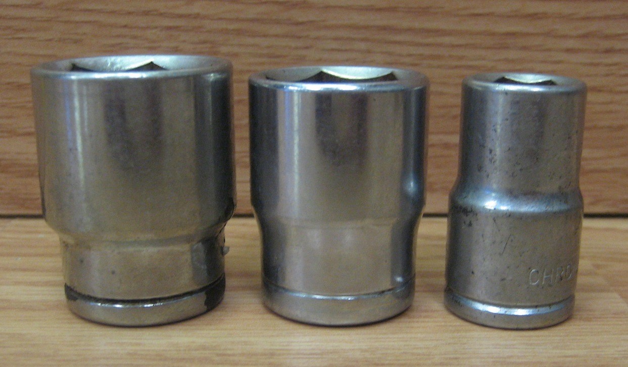 Lot of 3 Unbranded/Generic 6 Point 23mm 21mm 13mm 1/2″ Drive Socket Set Only