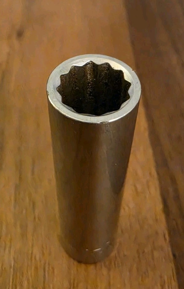 Craftsman USA 11mm Deep Well Socket 12 Point 3/8″ Drive G 44415