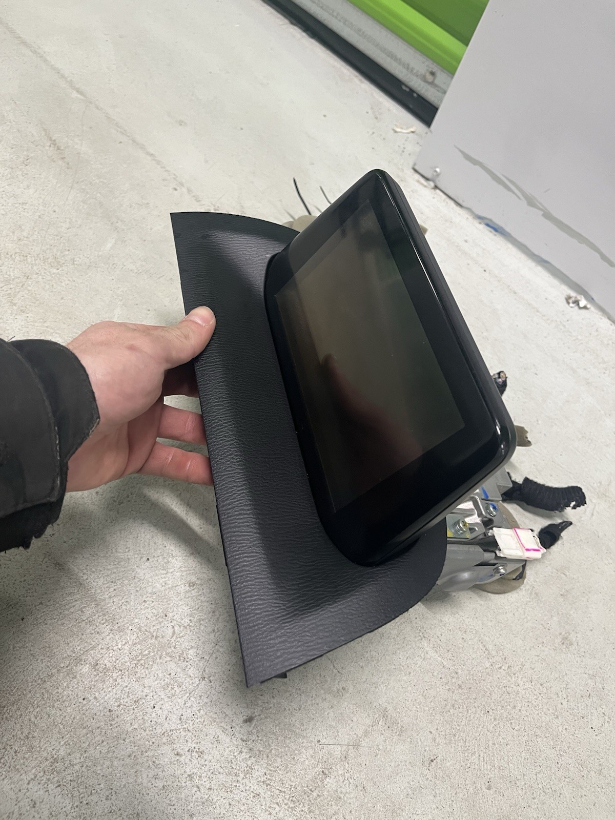 2017-2018 Mazda 3 Radio 7″ Display Screen Assembly OEM 30 Days Warranty