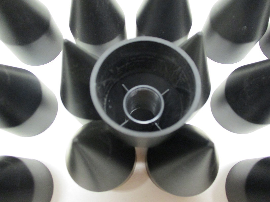 (20) Wheel Lugnut Black Plastic 33mm Thread On Spike Nut Covers Caps / 4 1/8″