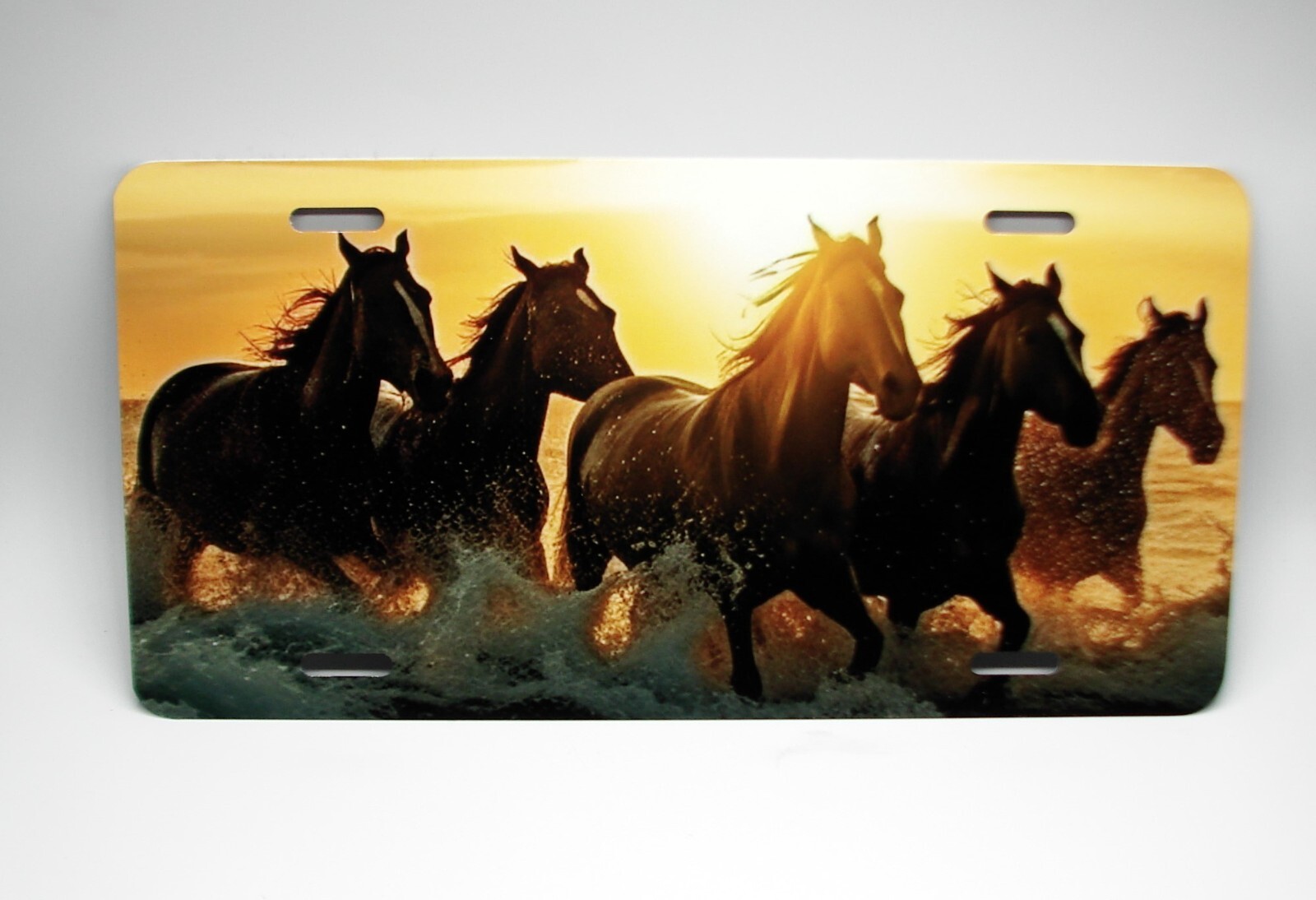 MUSTANG HORSES METAL CAR NOVELTY LICENSE PLATE AUTO TAG