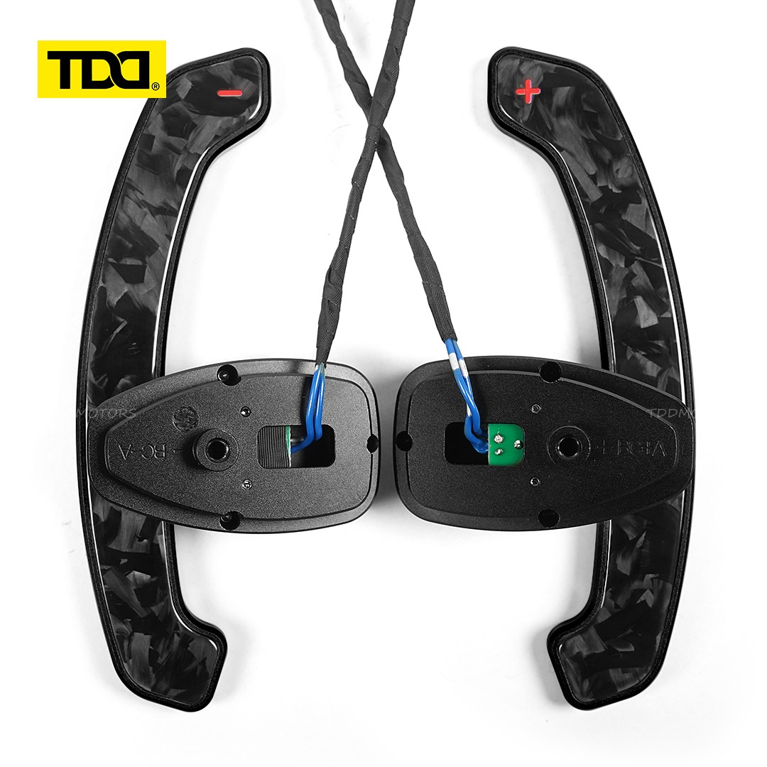 Glossy Carbon Fiber/Aluminum Alloy Paddle Shifter For Mercedes Benz W205 S205