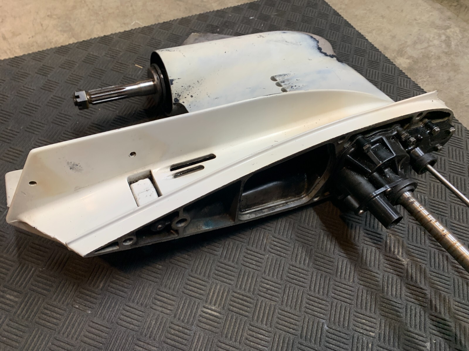 *90 Day Warranty* Johnson Evinrude Lower Unit Gearcase Assy 0398182 398182