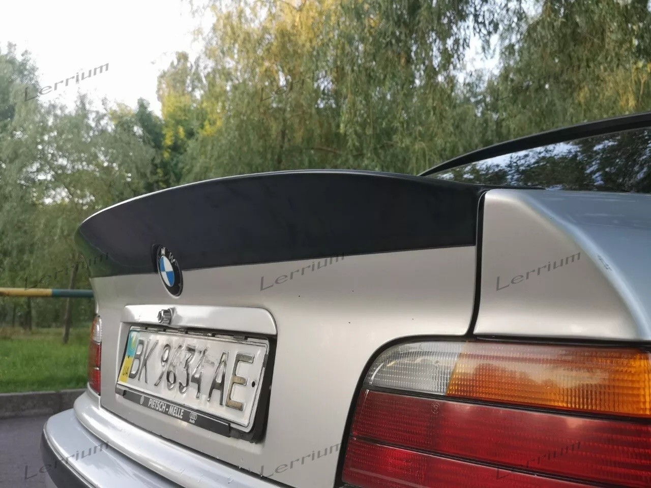 BMW E36 coupe 2dr trunk spoiler lip plastic, E36 coupe ducktail
