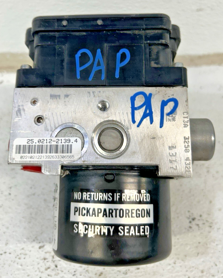 2014-2017 Dodge Journey ABS brake pump ESP anti-lock braking system P68217512AA