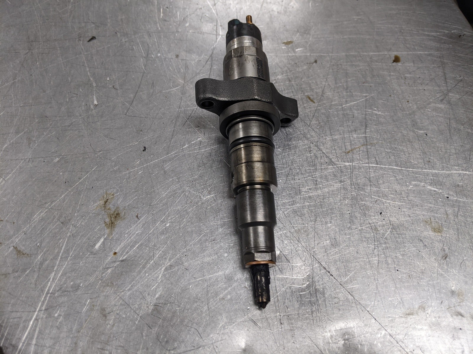 Fuel Injector Single For 04-07 Dodge Ram 2500 5.9 05135790AC