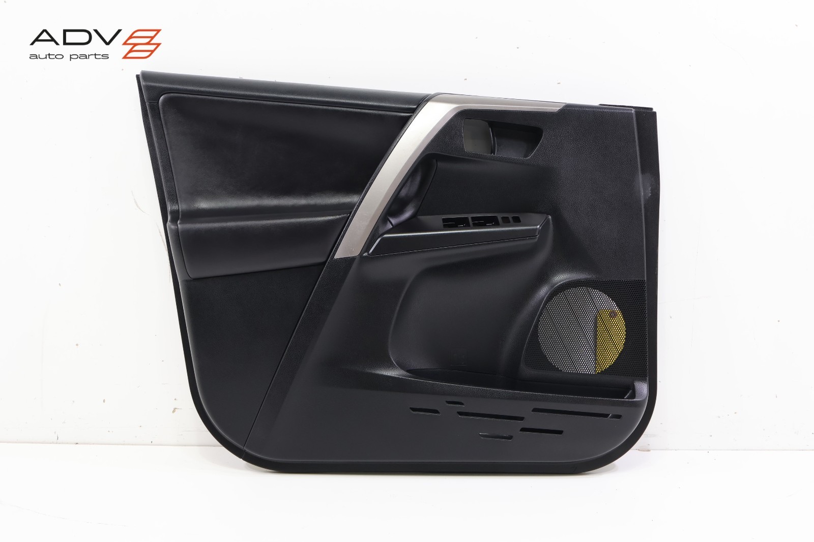 2017 – 2018 TOYOTA RAV4 FRONT LEFT DRIVER INTERIOR DOOR PANEL TRIM COVER OEM