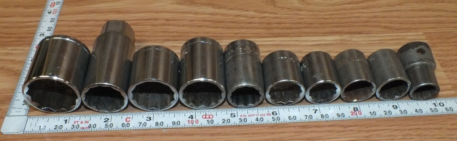 Mixed Lot of Ten Unbranded/Generic 12 Point 1/2″ Drive Sockets Only **READ**