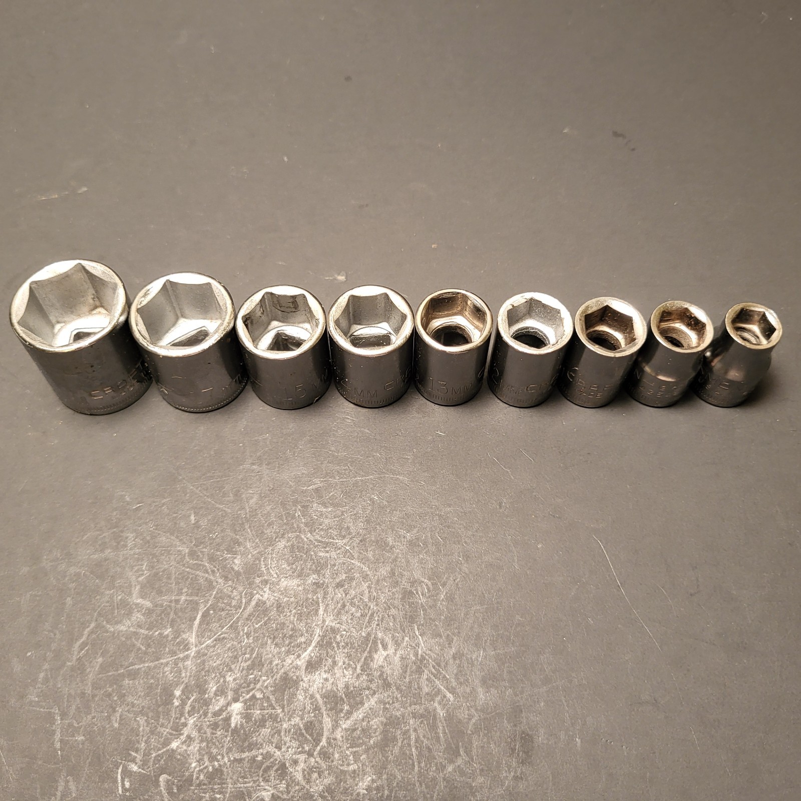 Craftsman made in USA 82 piece socket set metric & sae in tray 1/2” 3/8” 1/4” dr
