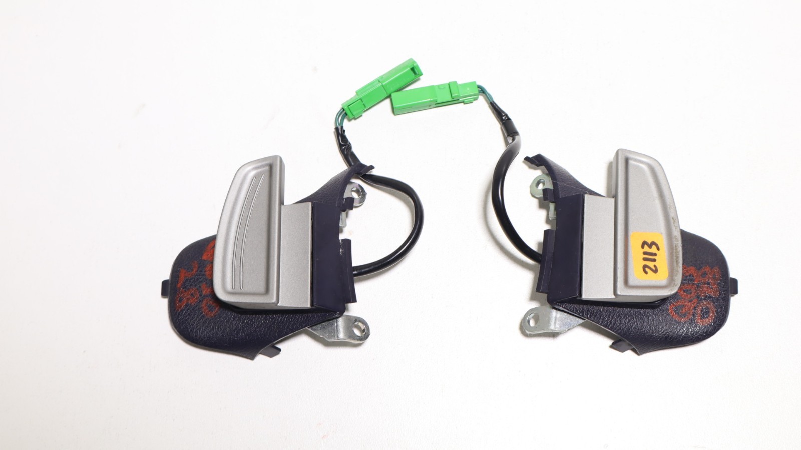 2010-2014 HONDA INSIGHT STEERING WHEEL PADDLE SHIFTERS OEM