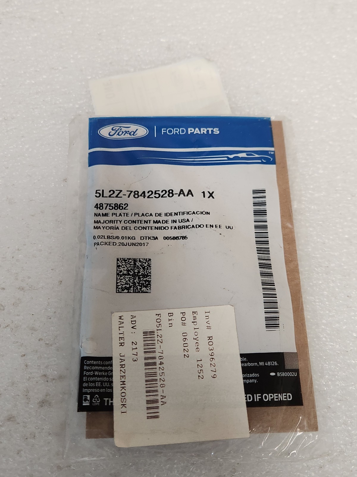NEW OEM Ford Expedtion Explorer Rear Chrome “ADVANCE TRAC RSC” NAMEPLATE Emblem