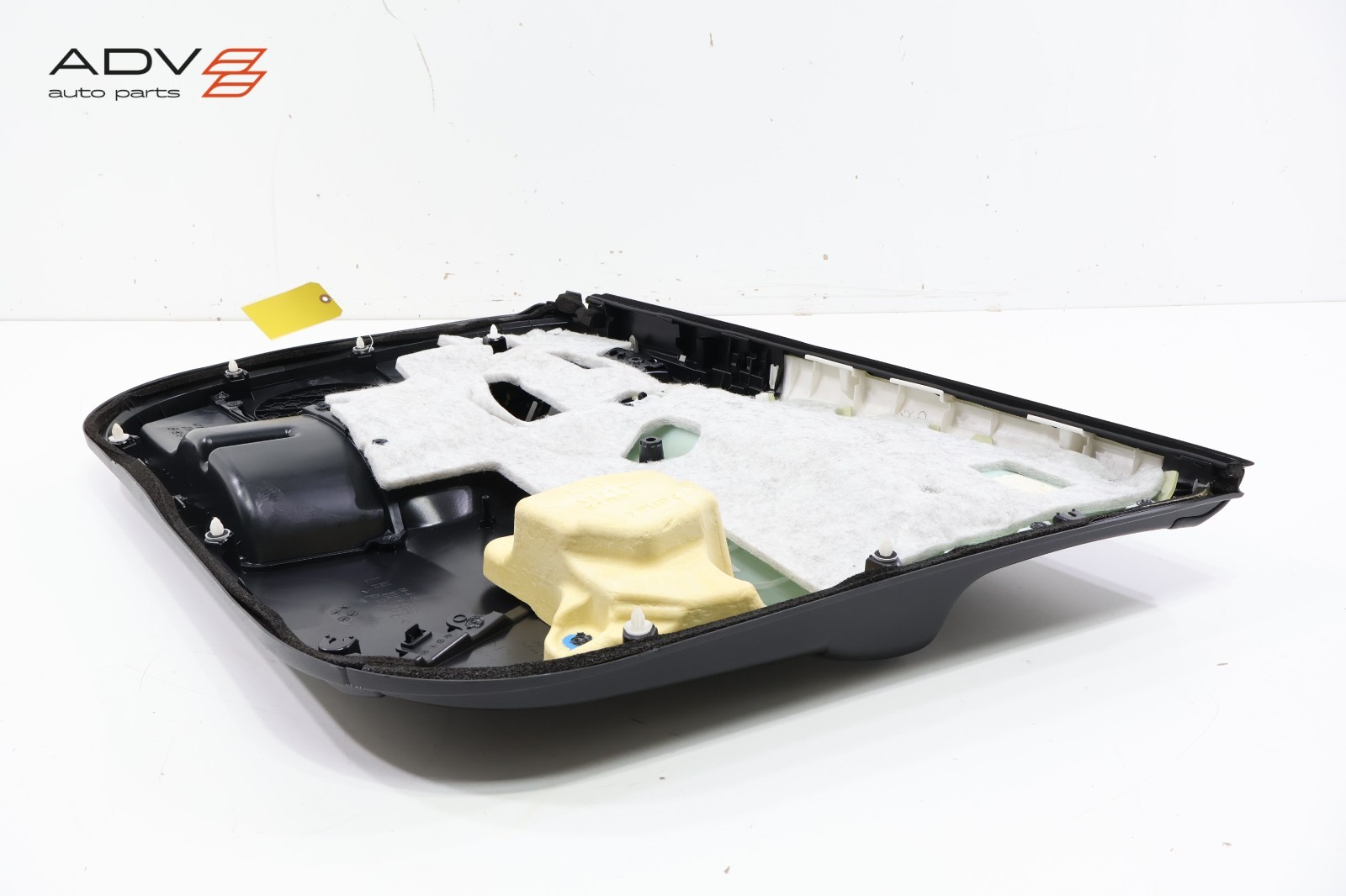 2017 – 2018 TOYOTA RAV4 FRONT LEFT DRIVER INTERIOR DOOR PANEL TRIM COVER OEM