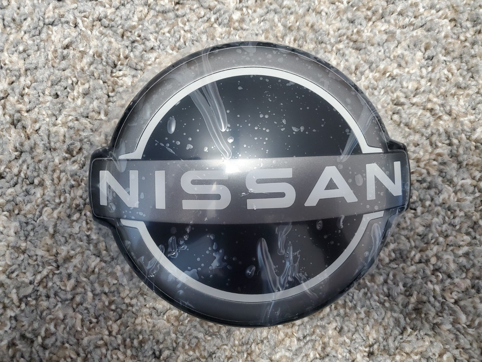 No Radar Nissan Rogue Emblem 2021, 2022, 2023 Front Grille Logo 62890-6RM0A