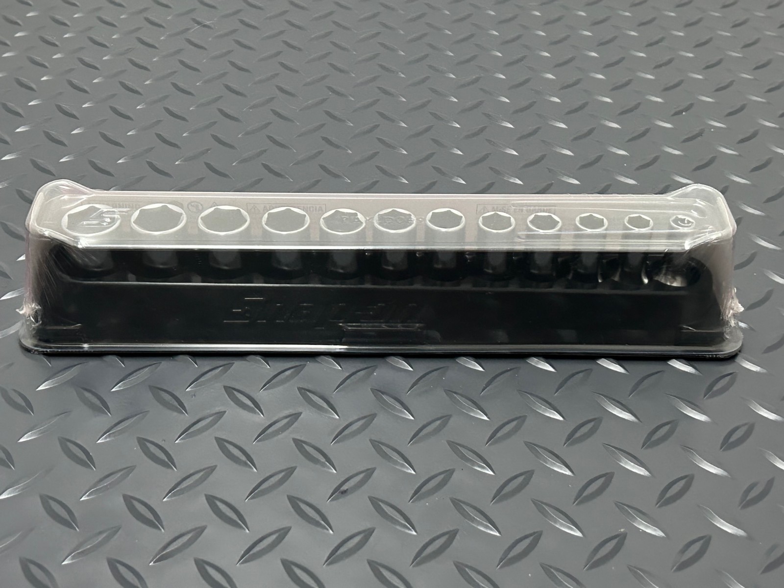 Snap-on 3/8″ drive 8 thru 19 mm 6-point Semideep Socket Set 212FSMSY NEW USA