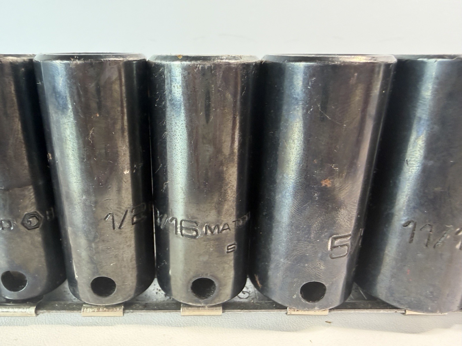 Matco Tools 11 Piece 3/8” SAE Drive 6 Point Mid-length Impact Socket Set