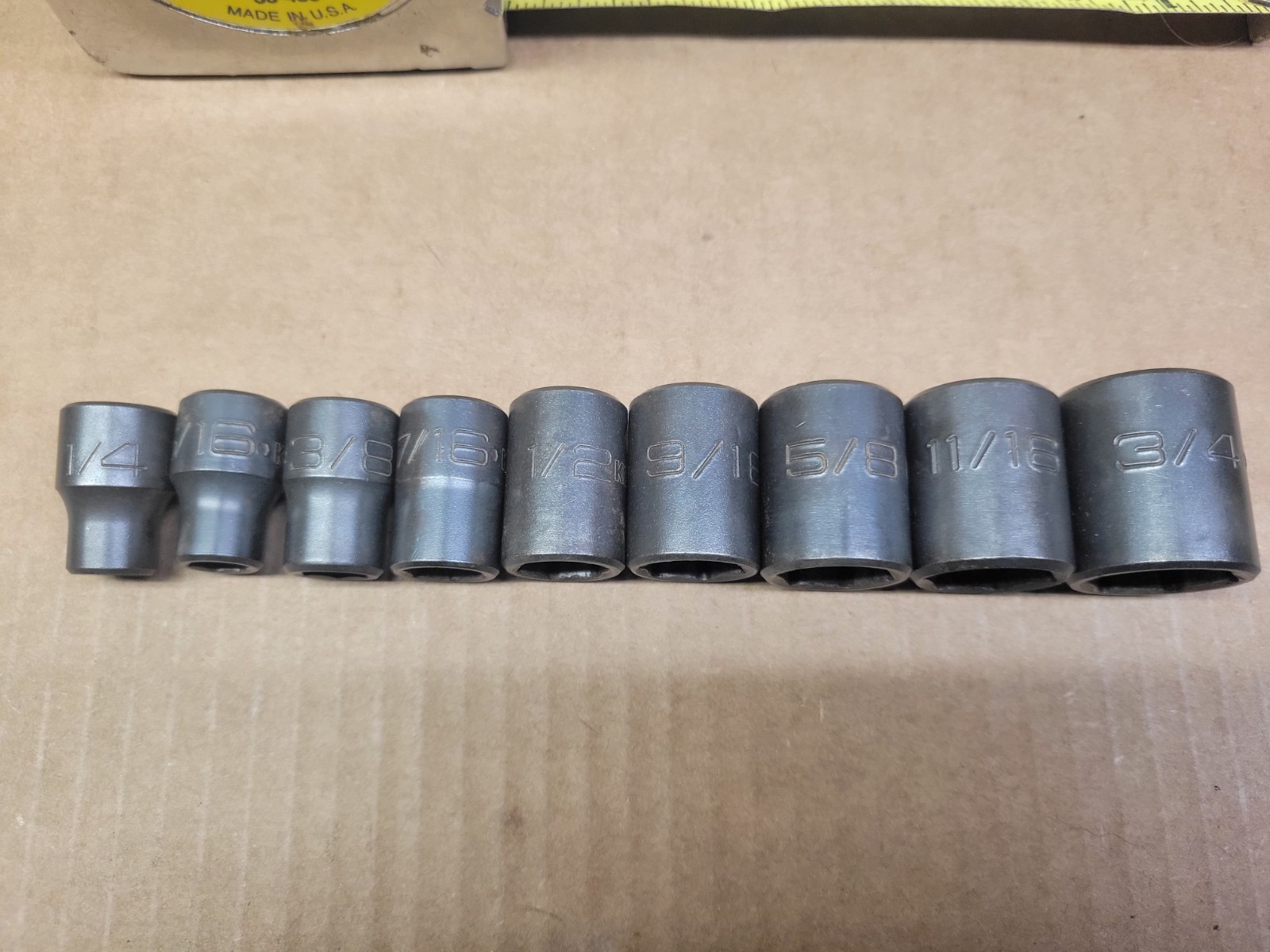 First Generation Kobalt 3/8″ Drive SAE 9-PC SAE 6-PT Impact Socket Set 1/4-3/4