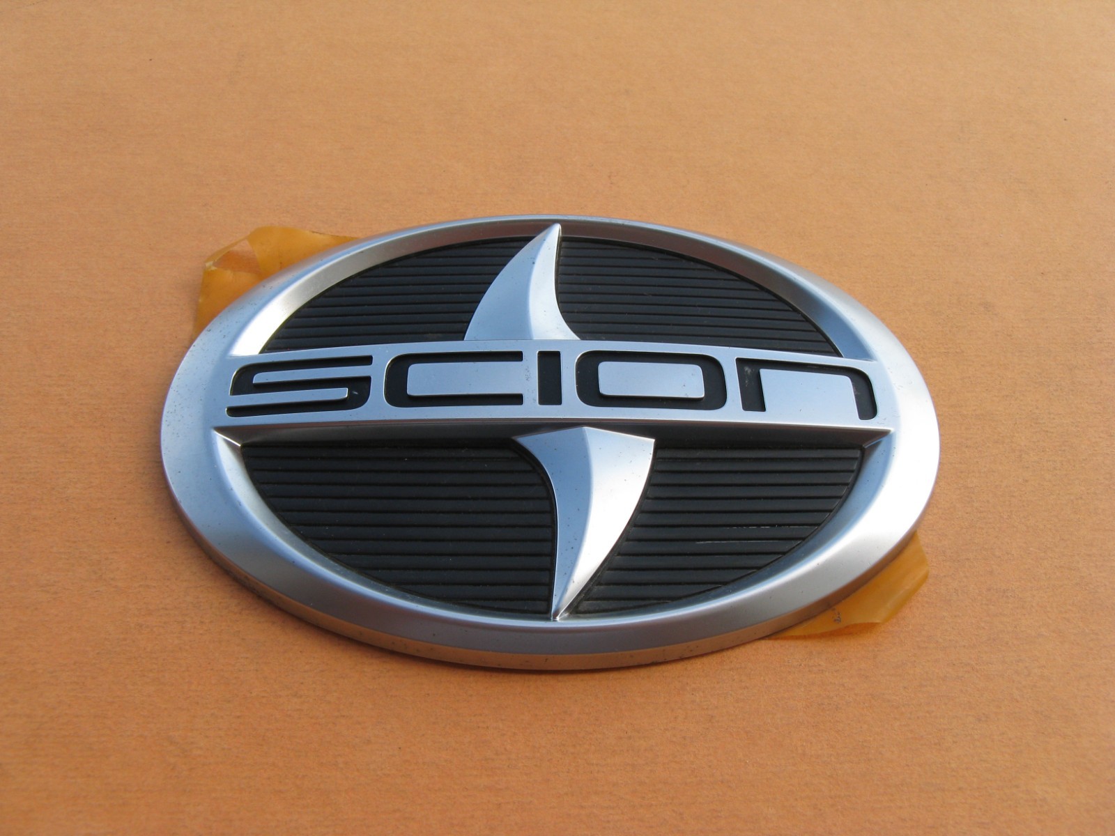 08 09 10 11 12 13 14 SCION XD FRONT GRILLE EMBLEM LOGO BADGE SYMBOL SIGN A48000