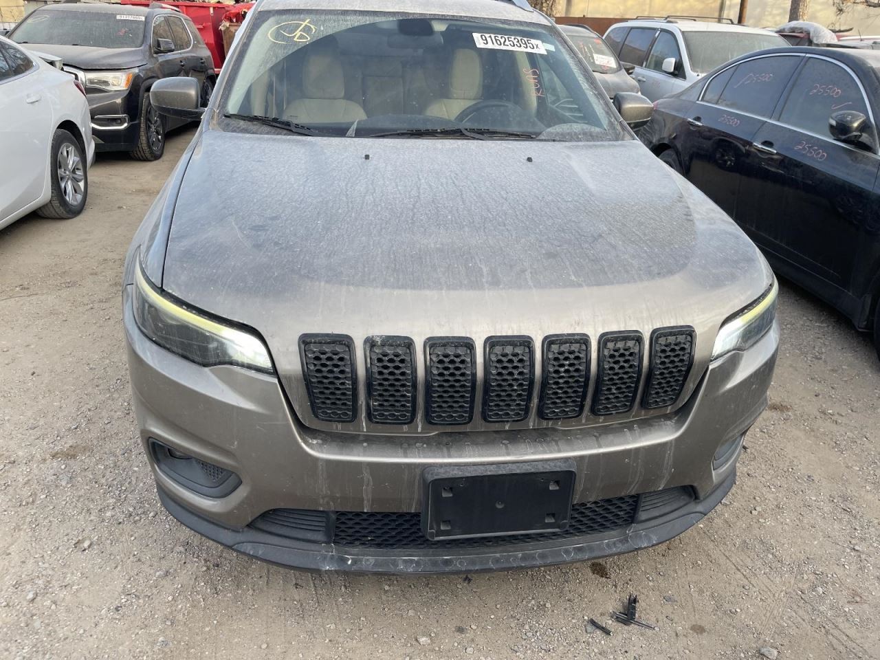 Driver Front Seat Manual Cloth Without Fold Flat Fits 15-22 CHEROKEE 1001033