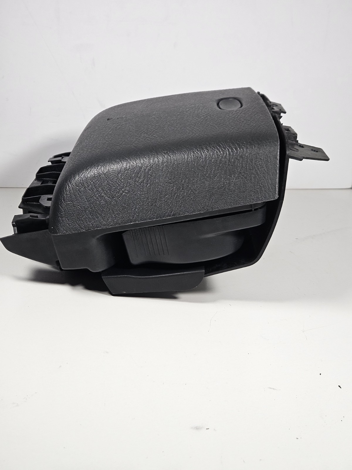 2002-2005 DODGE RAM 1500 IN DASH PUSH OUT BLACK DUAL CUP HOLDER ASSEMBLY OEM