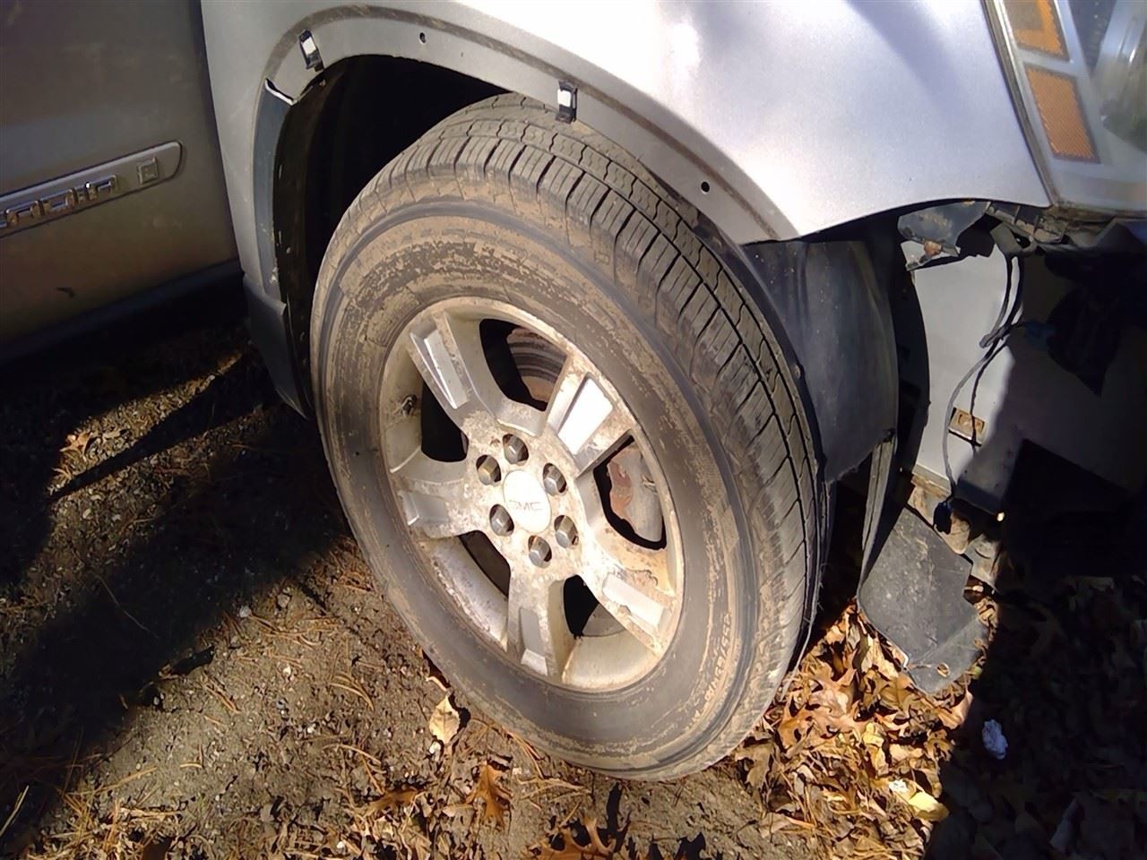 Passenger Lower Control Arm Front VIN J 11th Digit Fits 07-17 Acadia 3761925