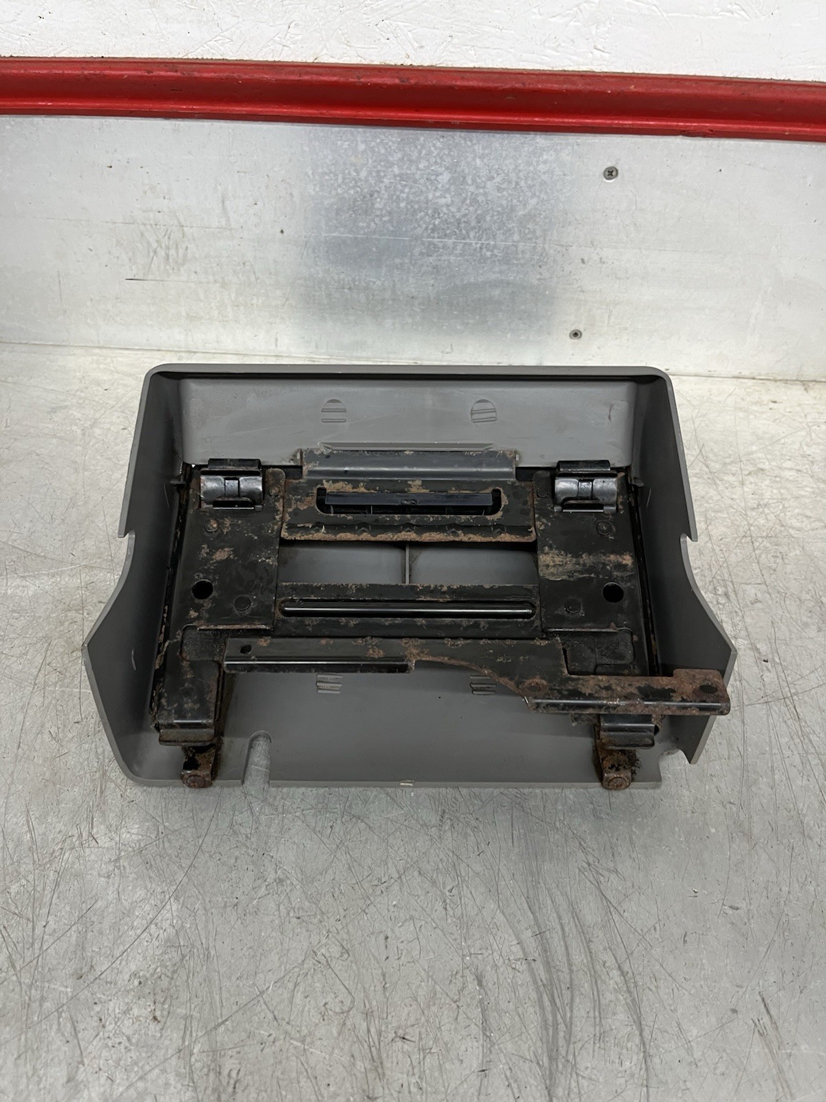 88-94 CHEVY SILVERADO SUBURBAN TAHOE GMC SIERR GRAY CUPHOLDER OEM 1989-1994