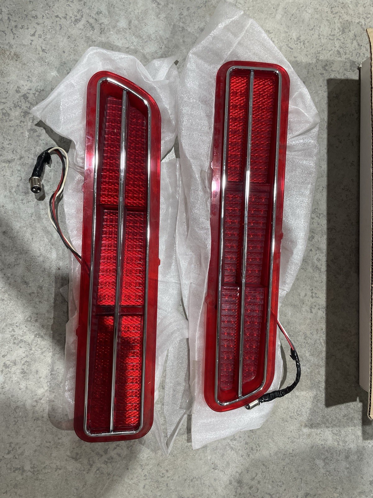 69 1969 Chevy Camaro Red LED Rear Left LH Tail Brake Light Lamp Lens & Trim
