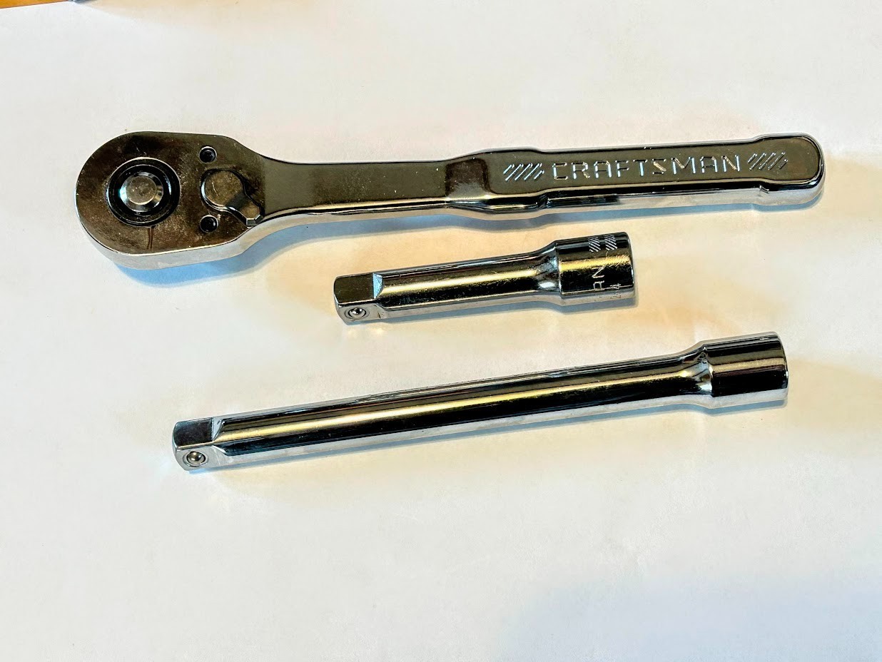 CRAFTSMAN 3/8-in Dr Quick-Release Ratchet CMMT86722+ 2 Extensions