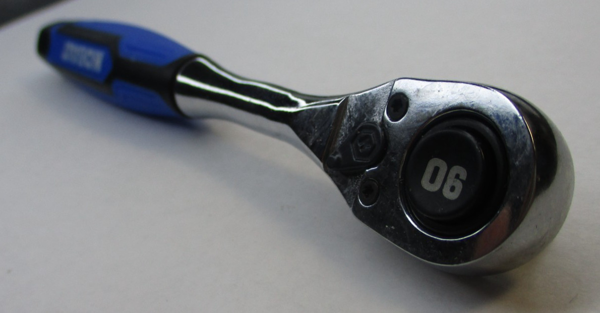 Kobalt 81695 1/4″ Drive 90 Tooth Comfort Grip Quick Release Ratchet New