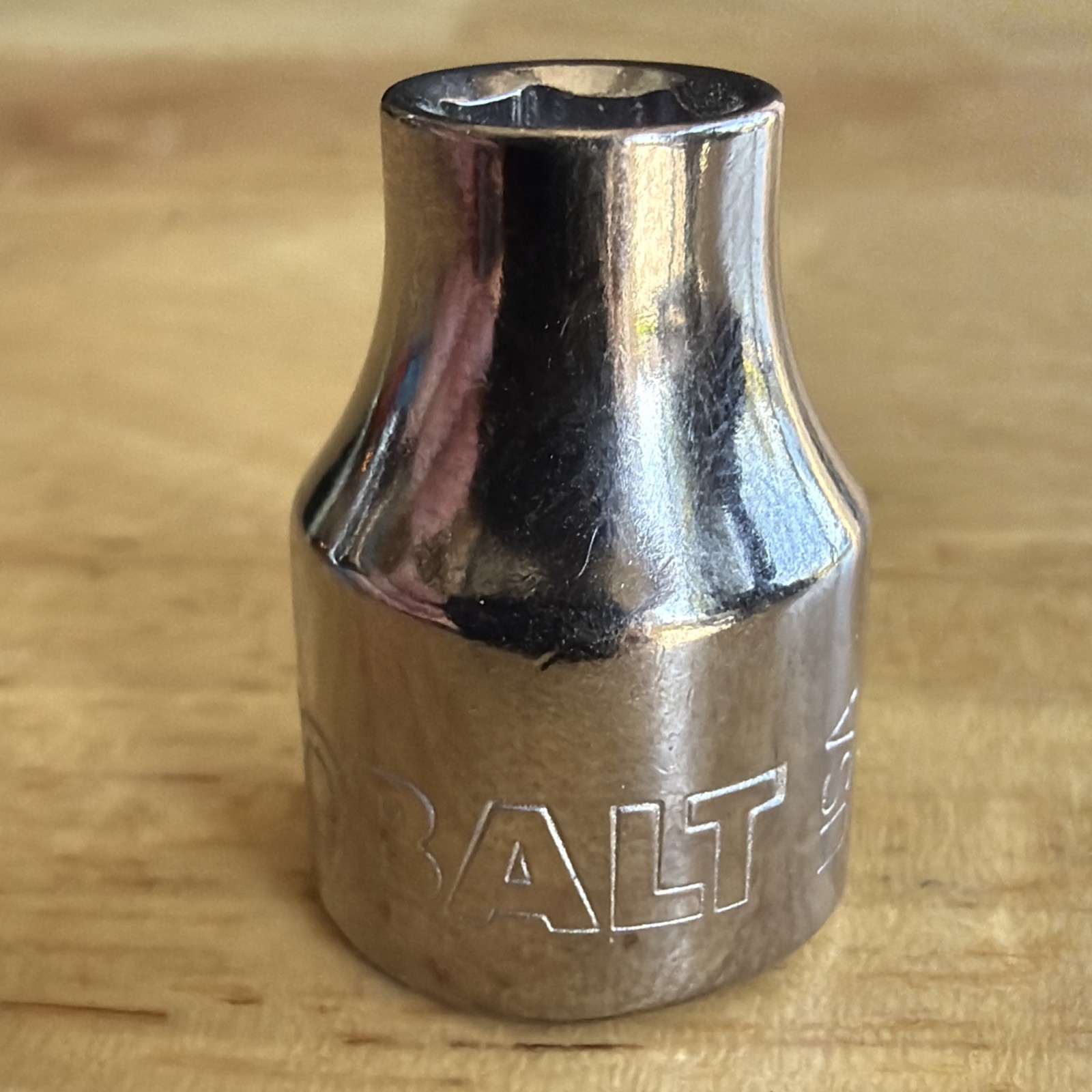 Kobalt Tools 1/4″ Shallow Socket 3/8″ Drive 6 Point 22327 Made in USA NEW