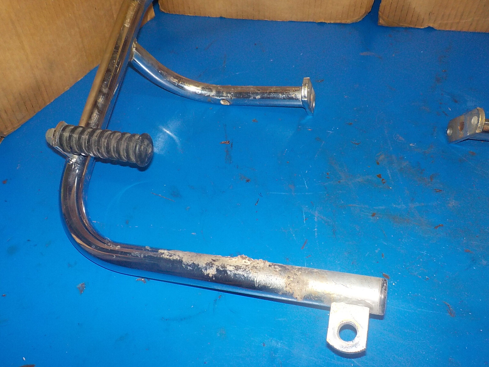 HONDA GL 1000 CRASH BARS ( DAMAGE AS SHOWN IN PICTURES ) USED (C.C)